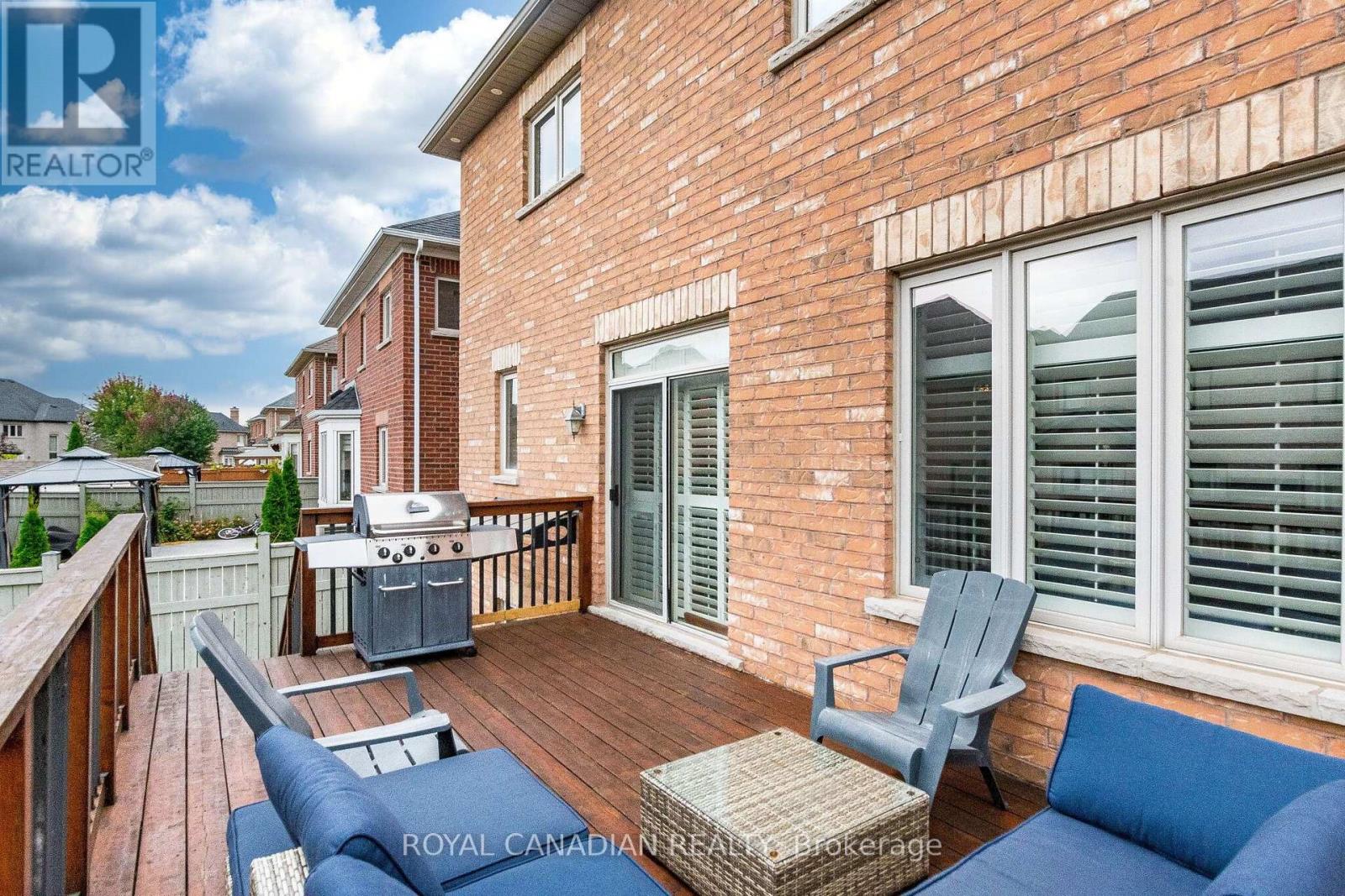 13 ISLAND GROVE - Image 48