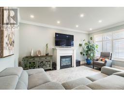 Eating area - 13 Island Grove, Brampton, ON L6X0W6 Photo 10