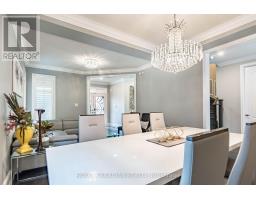 Kitchen - 13 Island Grove, Brampton, ON L6X0W6 Photo 7
