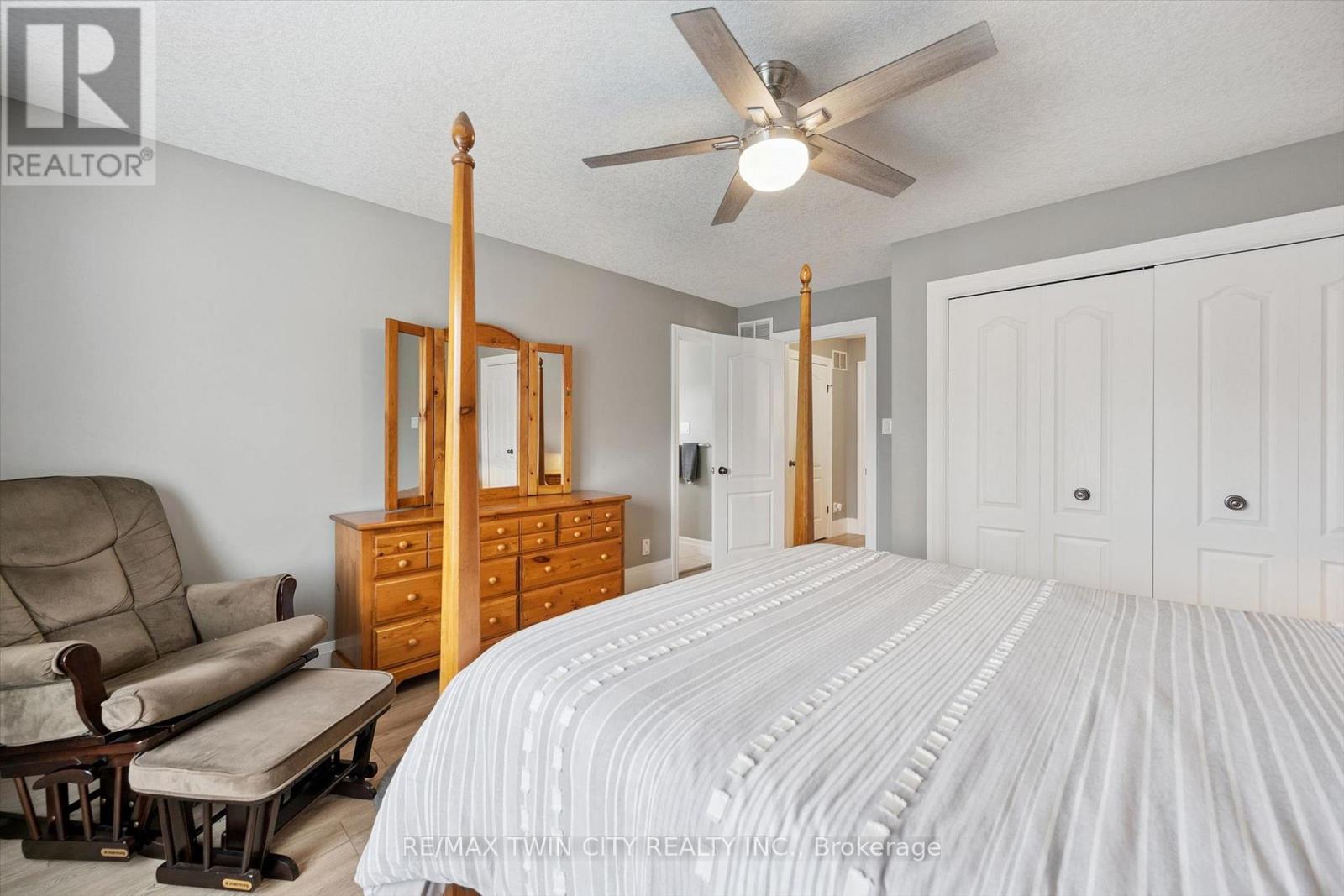 9- 276 Sims Estate Drive, Kitchener, ON photo 24