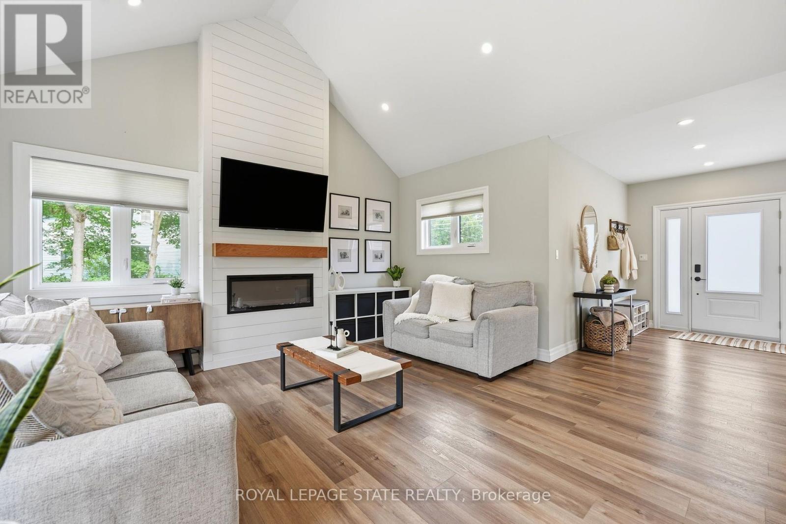 3144 HOMESTEAD DRIVE - 11