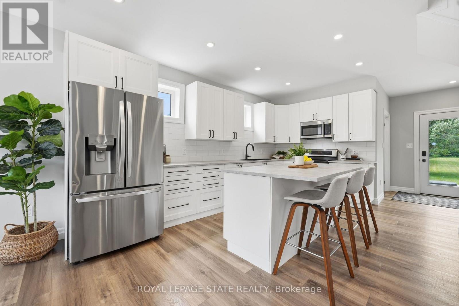 3144 HOMESTEAD DRIVE - 17