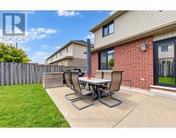 22 Poffenroth Path, Woolwich, ON N3B3P5 Photo 32