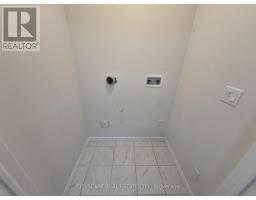 Bathroom - 16 - 125 Hollybrook Trail, Kitchener, ON N2R0P1 Photo 7
