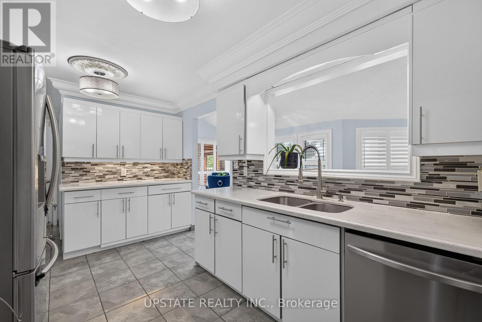 221 CEDARWOODS CRESCENT - 15