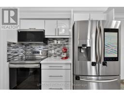 221 Cedarwoods Crescent, Kitchener, ON N2C2K1 Photo 18