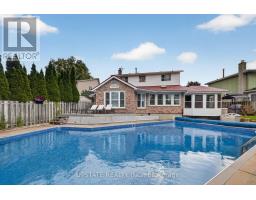 221 Cedarwoods Crescent, Kitchener, ON N2C2K1 Photo 33