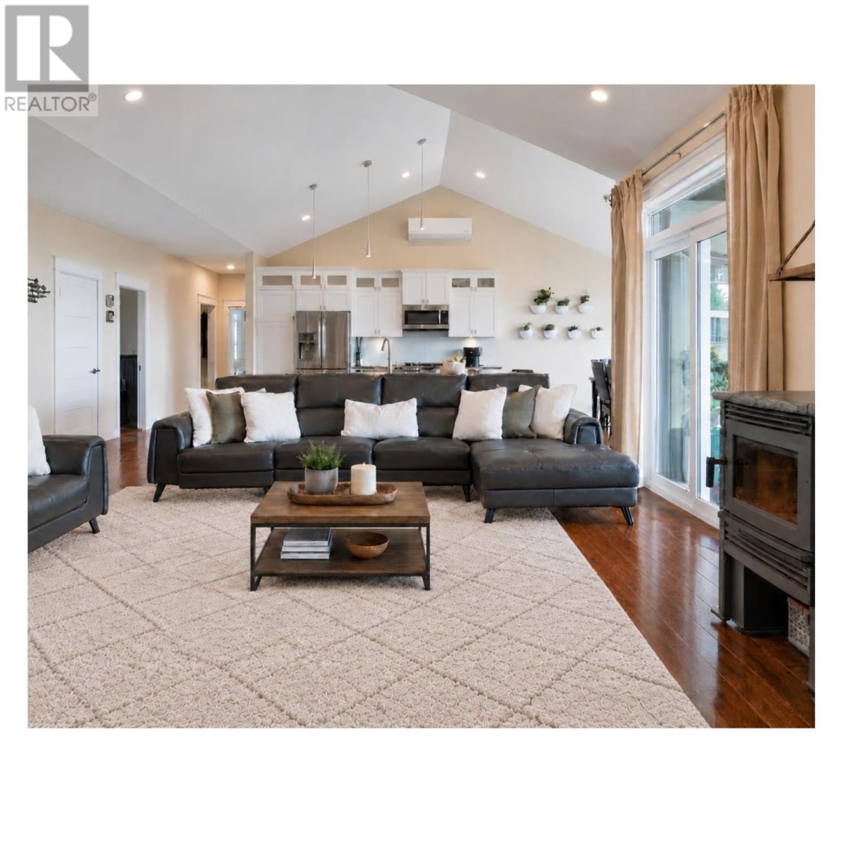 23 Paget Crescent - Image 7