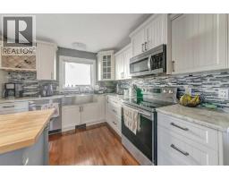 4pc Bathroom - 6501 39 Street, Lloydminster, AB T9V2W6 Photo 11