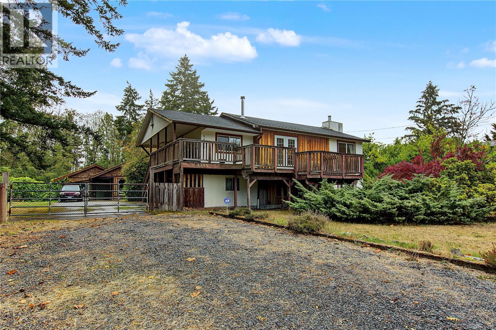 3505 Harris Cres - 2