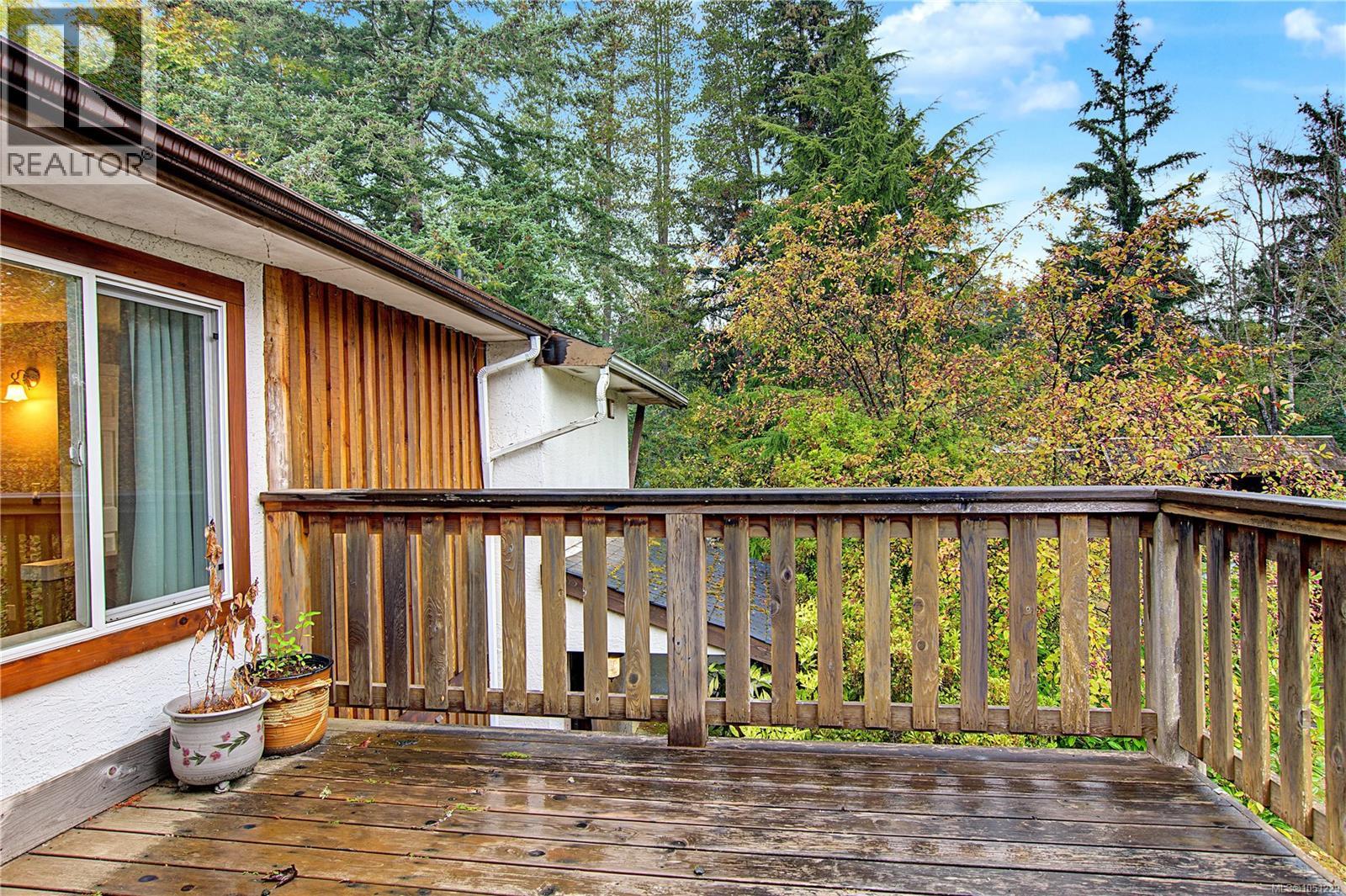 3505 Harris Cres - Image 24