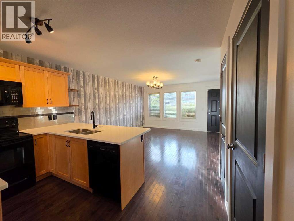 153 Rainbow Falls Manor W - 6