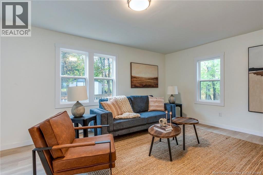 7 River Road - Image 3