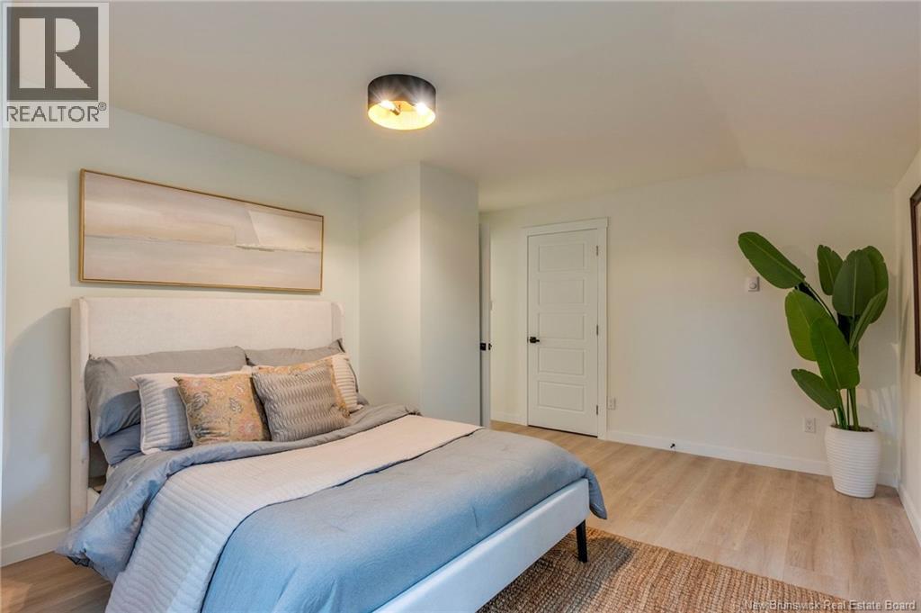 7 River Road - Image 23
