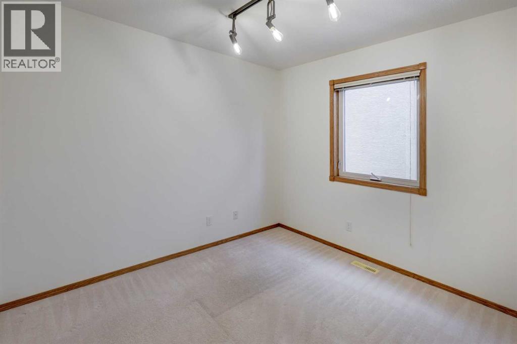 662 Arbour Lake Drive NW - Image 17