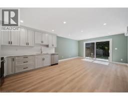 Kitchen - 53 Franklin Street Unit# B, Brantford, ON N3R1T2 Photo 6