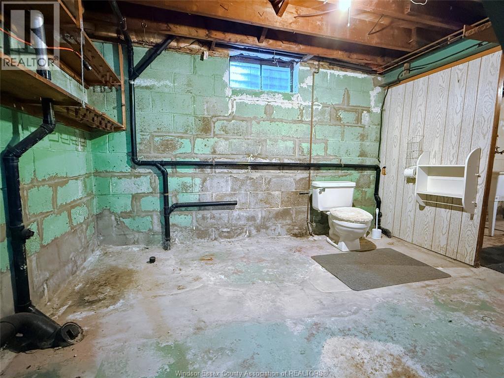 3168 CHURCH - 20