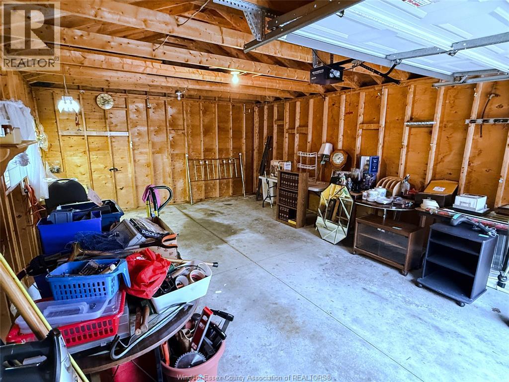 3168 CHURCH - 24