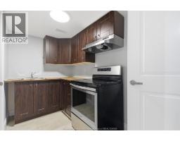 11911 Maitland Avenue, Windsor, ON N8P0B9 Photo 32