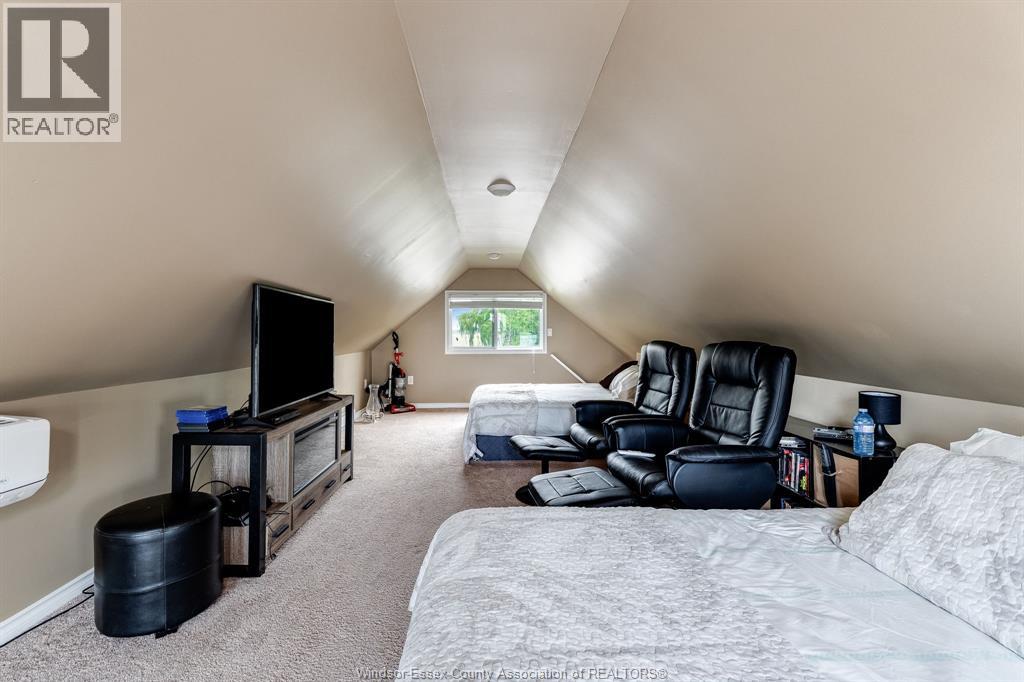 170 Lakeshore ROAD - 15