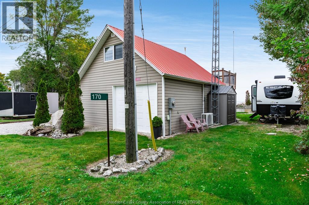 170 Lakeshore ROAD - 16