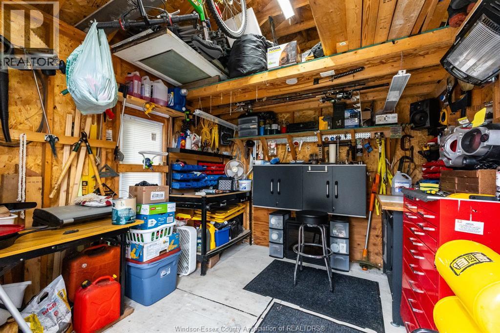 170 Lakeshore ROAD - 23