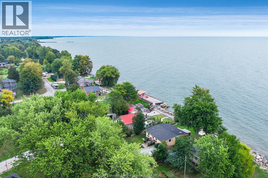 170 Lakeshore ROAD - 31