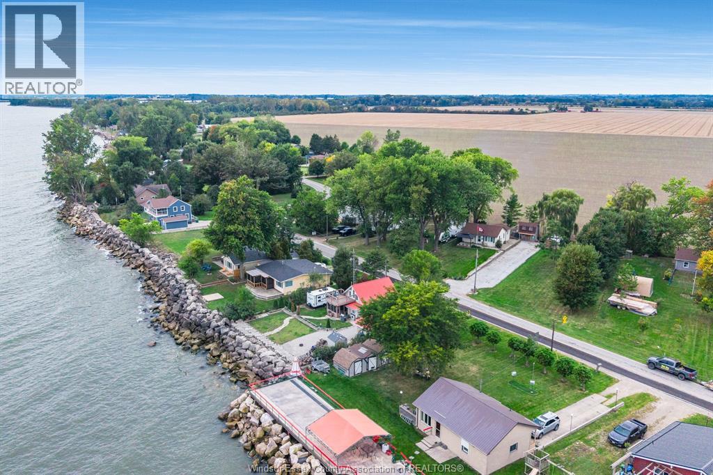 170 Lakeshore ROAD - 34
