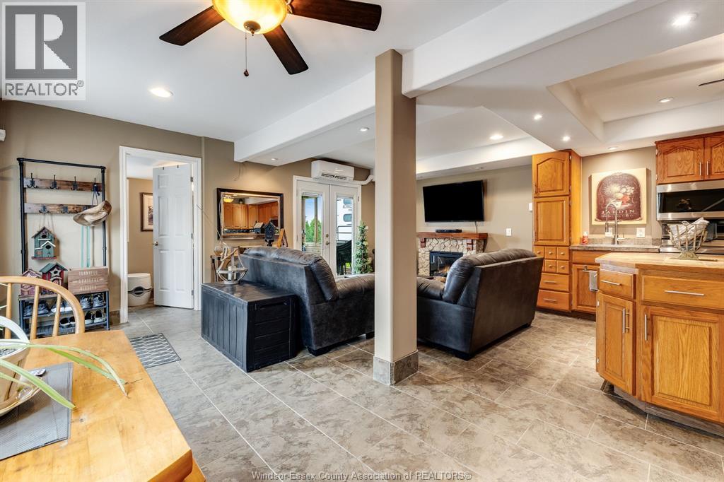 170 Lakeshore ROAD - 6