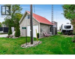 170 Lakeshore Road, Leamington, ON N0P2P0 Photo 16