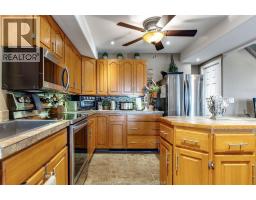 170 Lakeshore Road, Leamington, ON N0P2P0 Photo 9