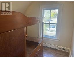 Bedroom - 93 Church Street, Amherst, NS B4H3B3 Photo 14