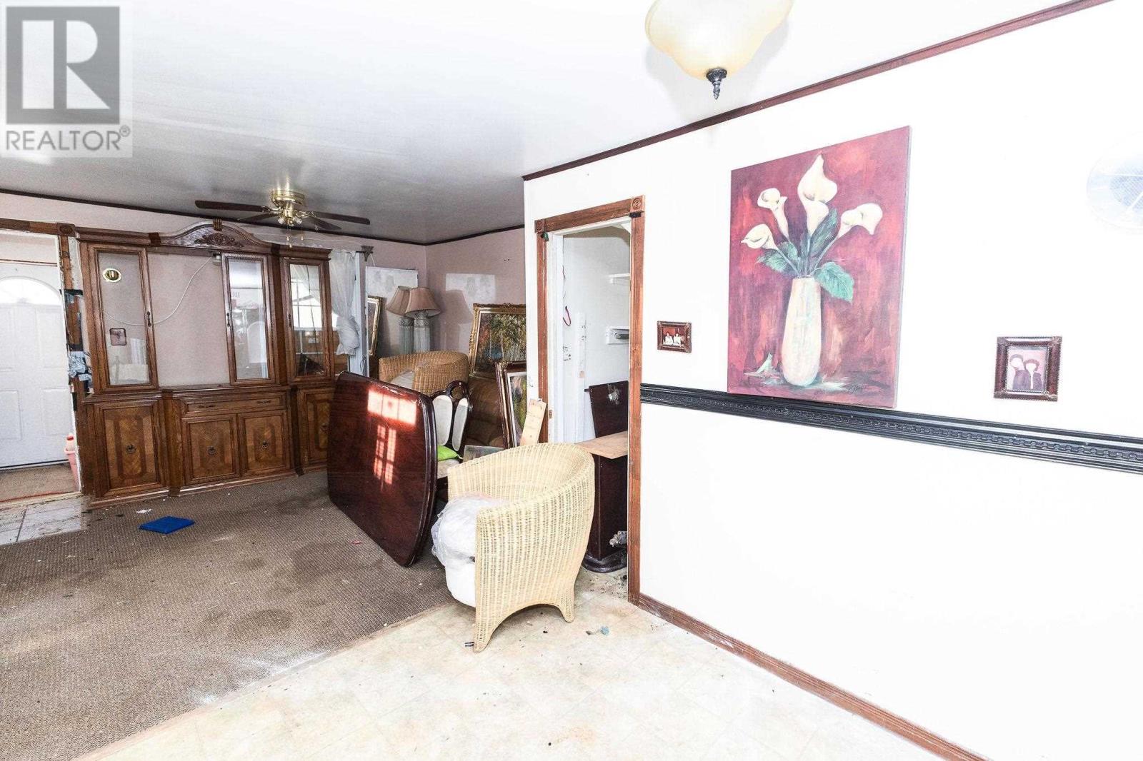 178 Dennis ST - Image 8