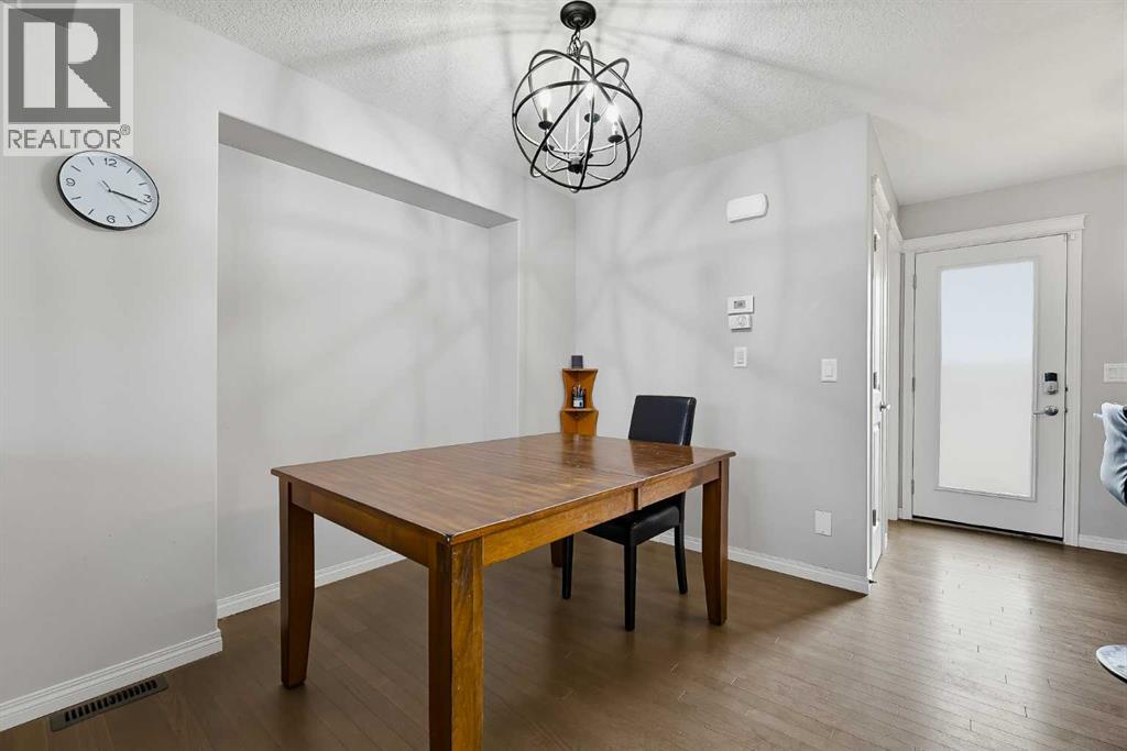 117 Howse Avenue NE - 12