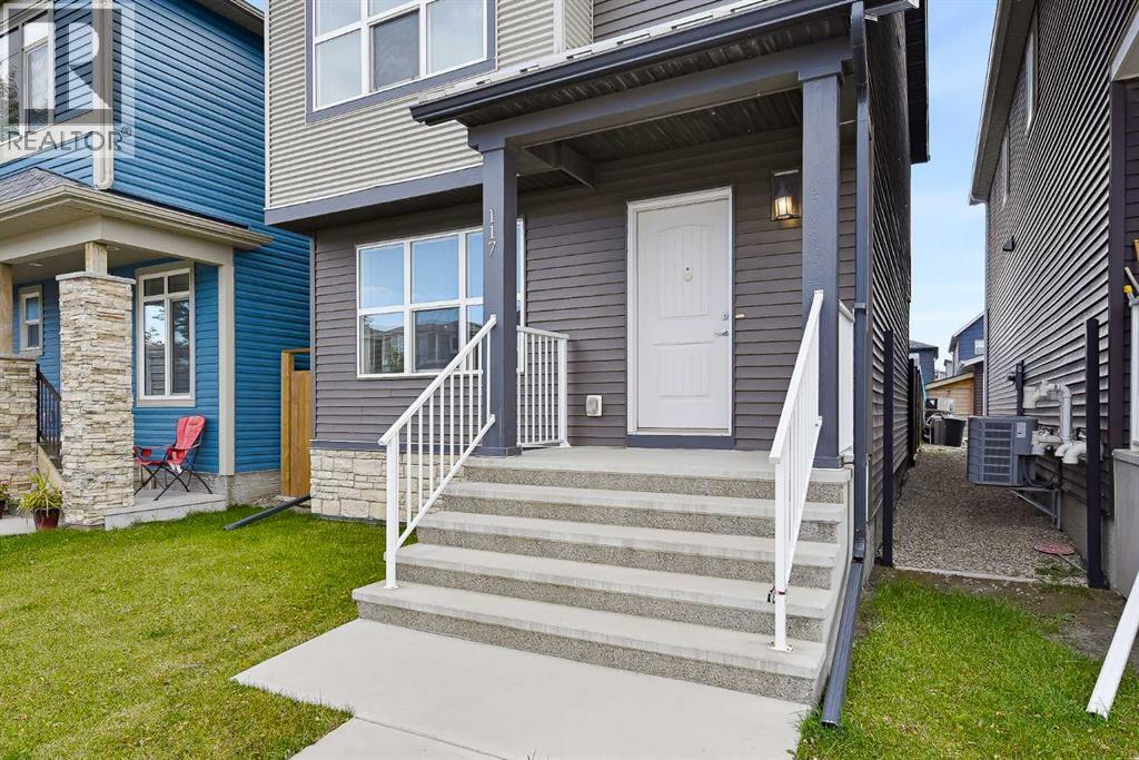 117 Howse Avenue NE - 6