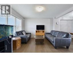 117 Howse Avenue NE - photo 10