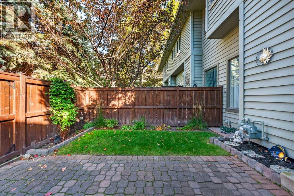 135 Point Drive NW - photo 31