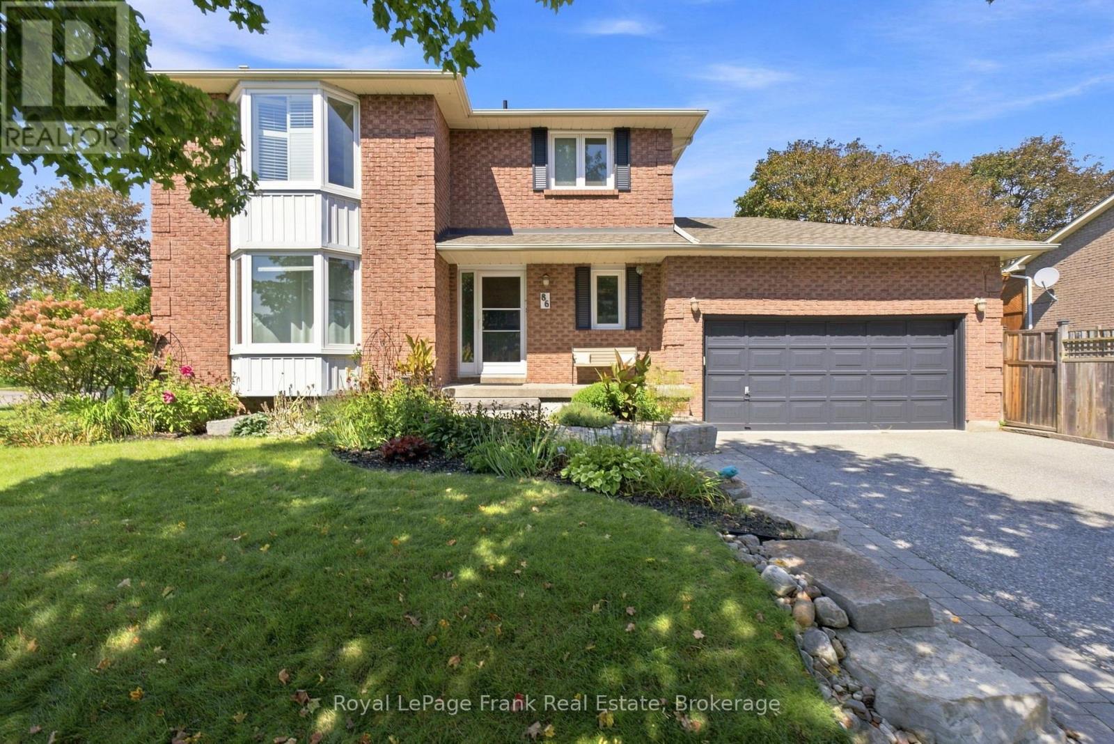 86 CHERRY BLOSSOM CRESCENT - 2