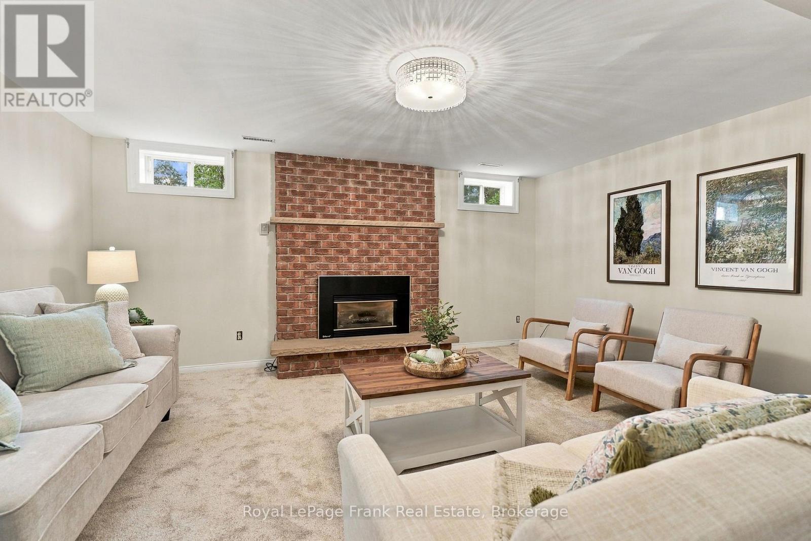 86 CHERRY BLOSSOM CRESCENT - Image 28