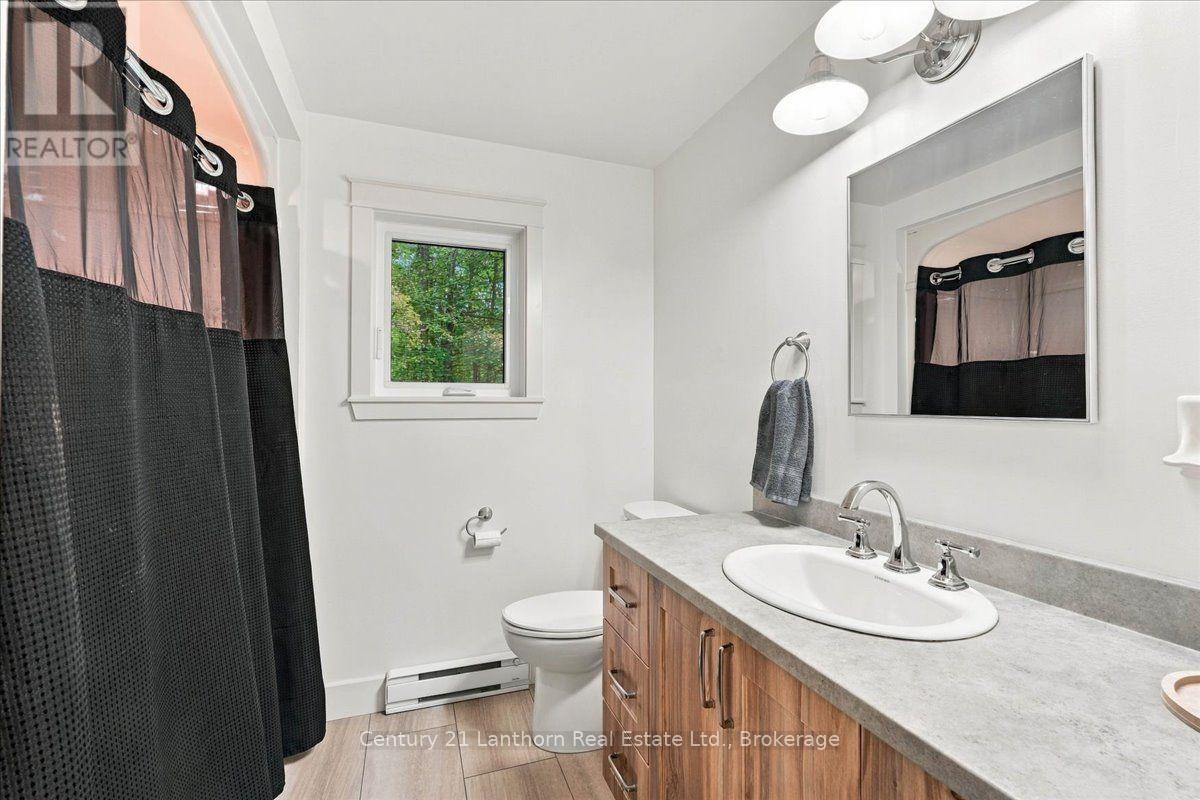 47 Reynolds Road, Madoc, ON photo 22