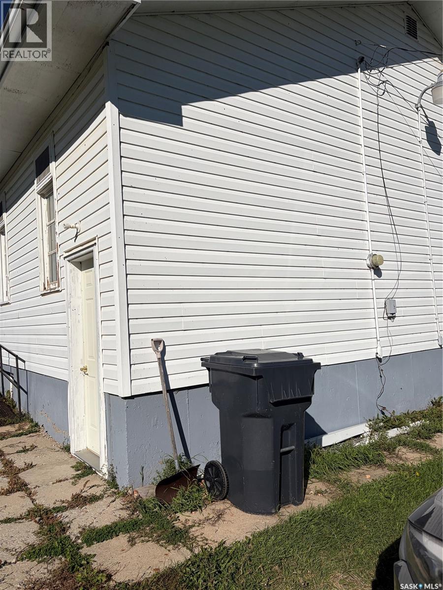 311 & 208 Main Street - 4