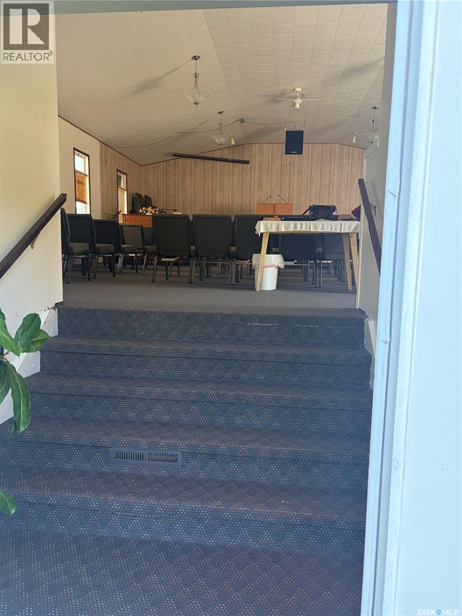 311 & 208 Main Street, Pelly — photo 9