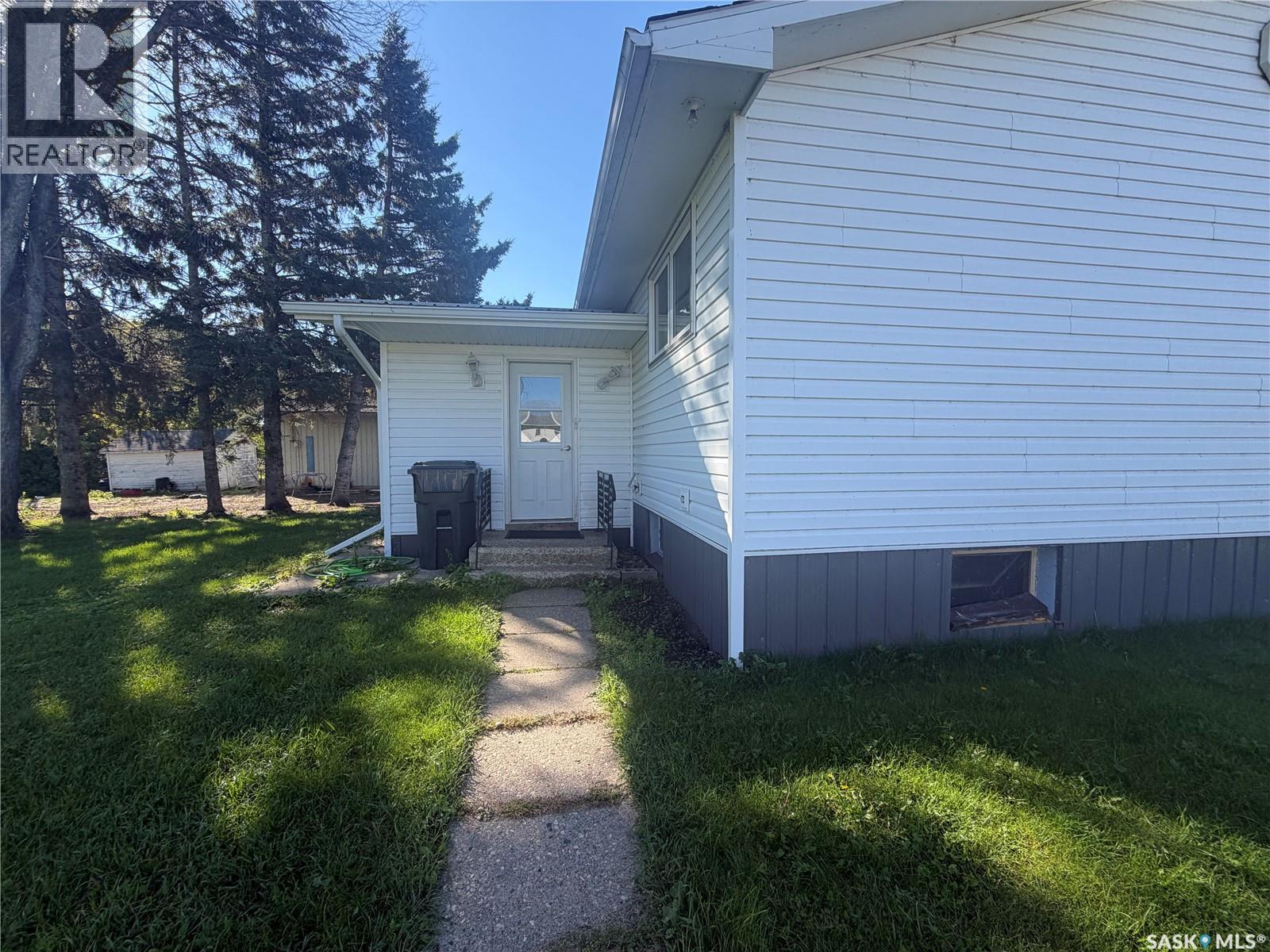 403 & 401 Main STREET - 4