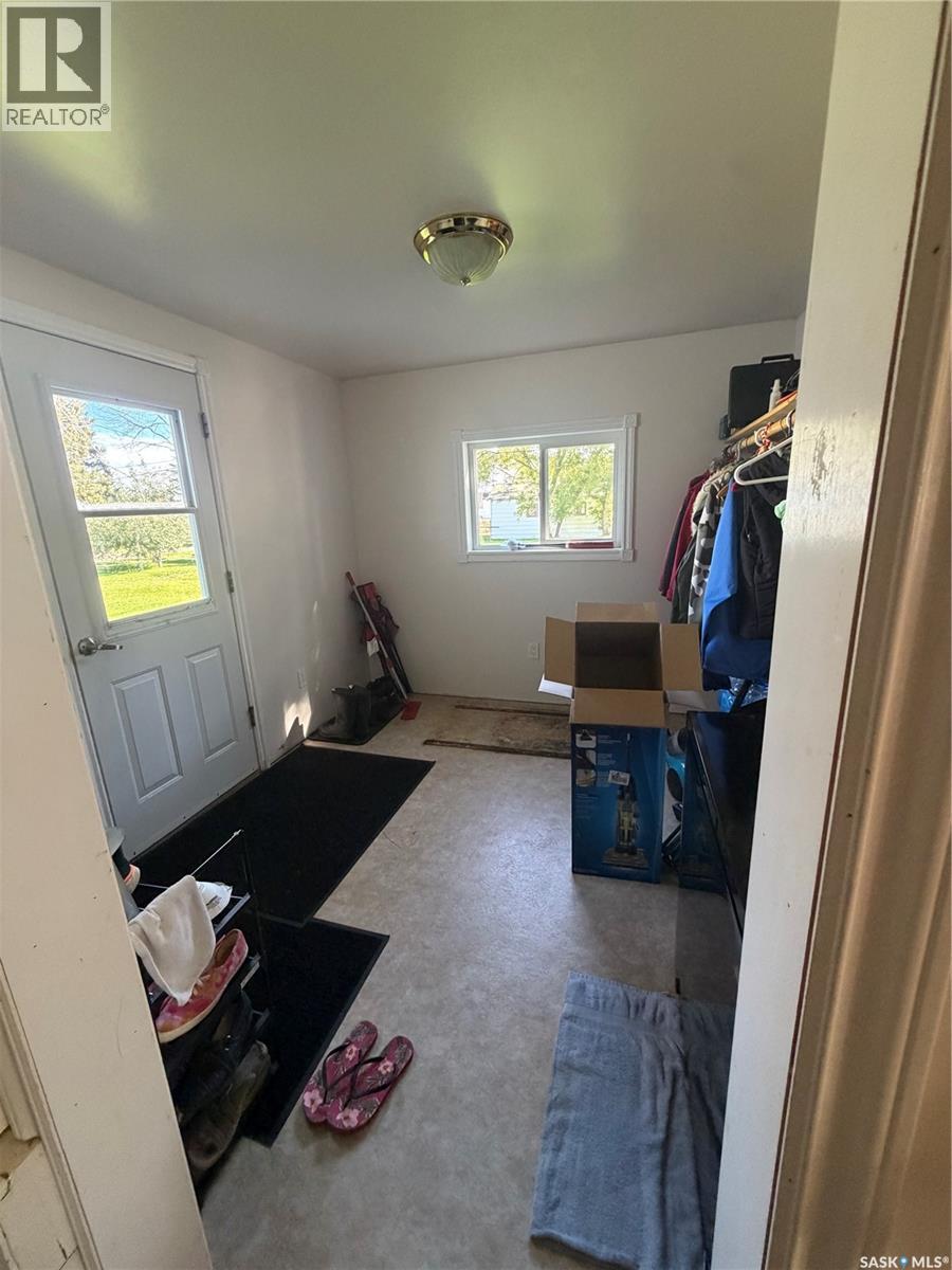 403 & 401 Main STREET, Pelly — photo 8