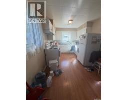 403 & 401 Main Street, Pelly, SK S0A2Z0 Photo 10