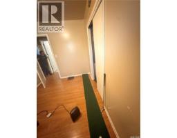 403 & 401 Main Street, Pelly, SK S0A2Z0 Photo 18