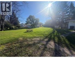 4pc Bathroom - 403 & 401 Main Street, Pelly, SK S0A2Z0 Photo 6
