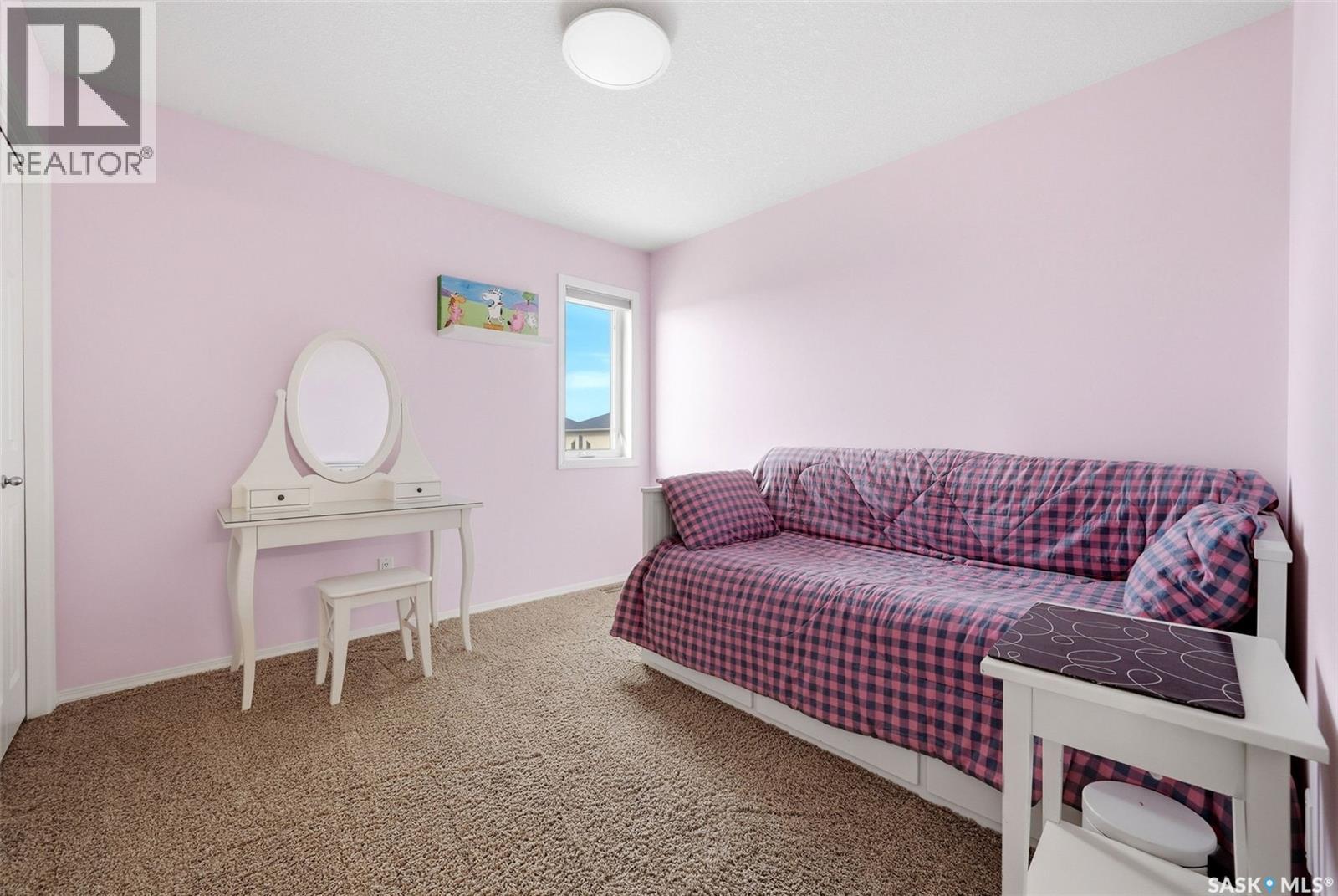 8097 WASCANA GARDENS CRESCENT - 31