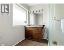 8097 Wascana Gardens Crescent, Regina, SK S4V1G2 Photo 26