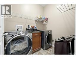 8097 Wascana Gardens Crescent, Regina, SK S4V1G2 Photo 33